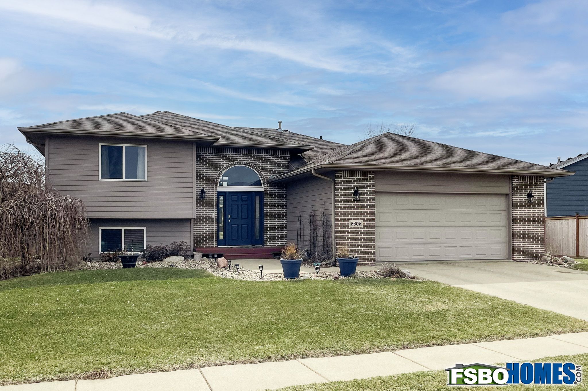5605 W Mandy Ct, Sioux Falls, SD, Image 0